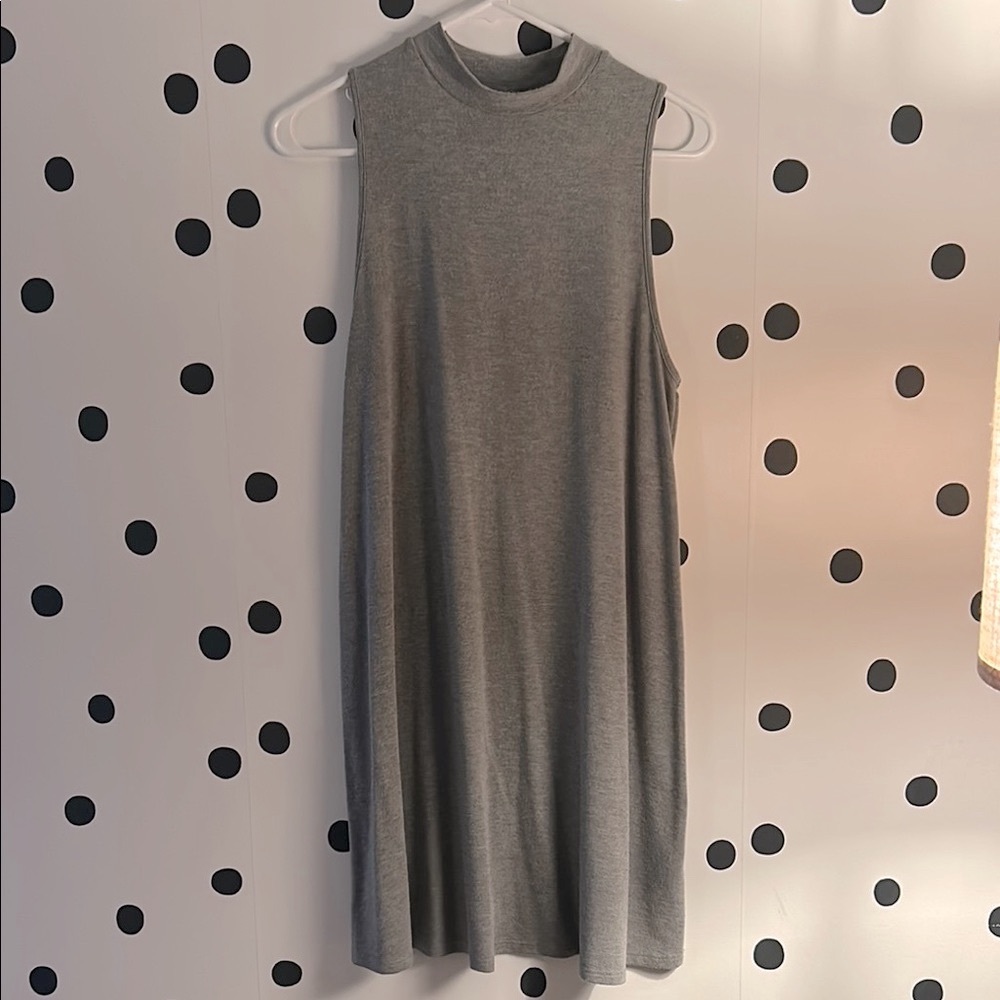 ‼️TOPSHOP‼️ SALE‼️ Midi length mock neck dress🩷
